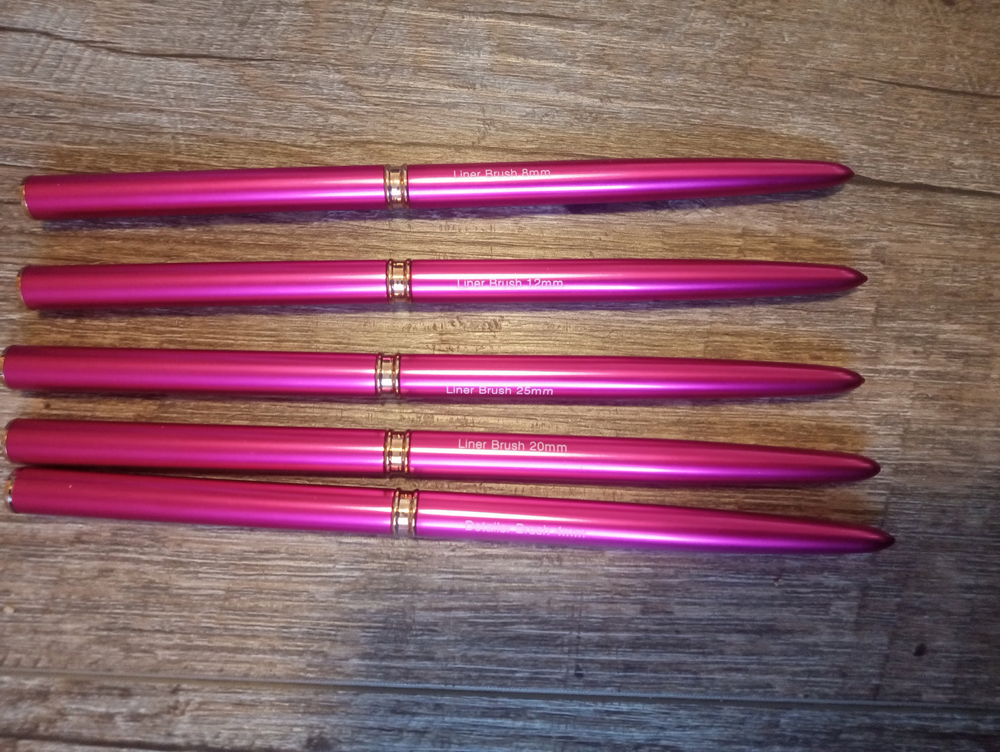 Nail art brushes