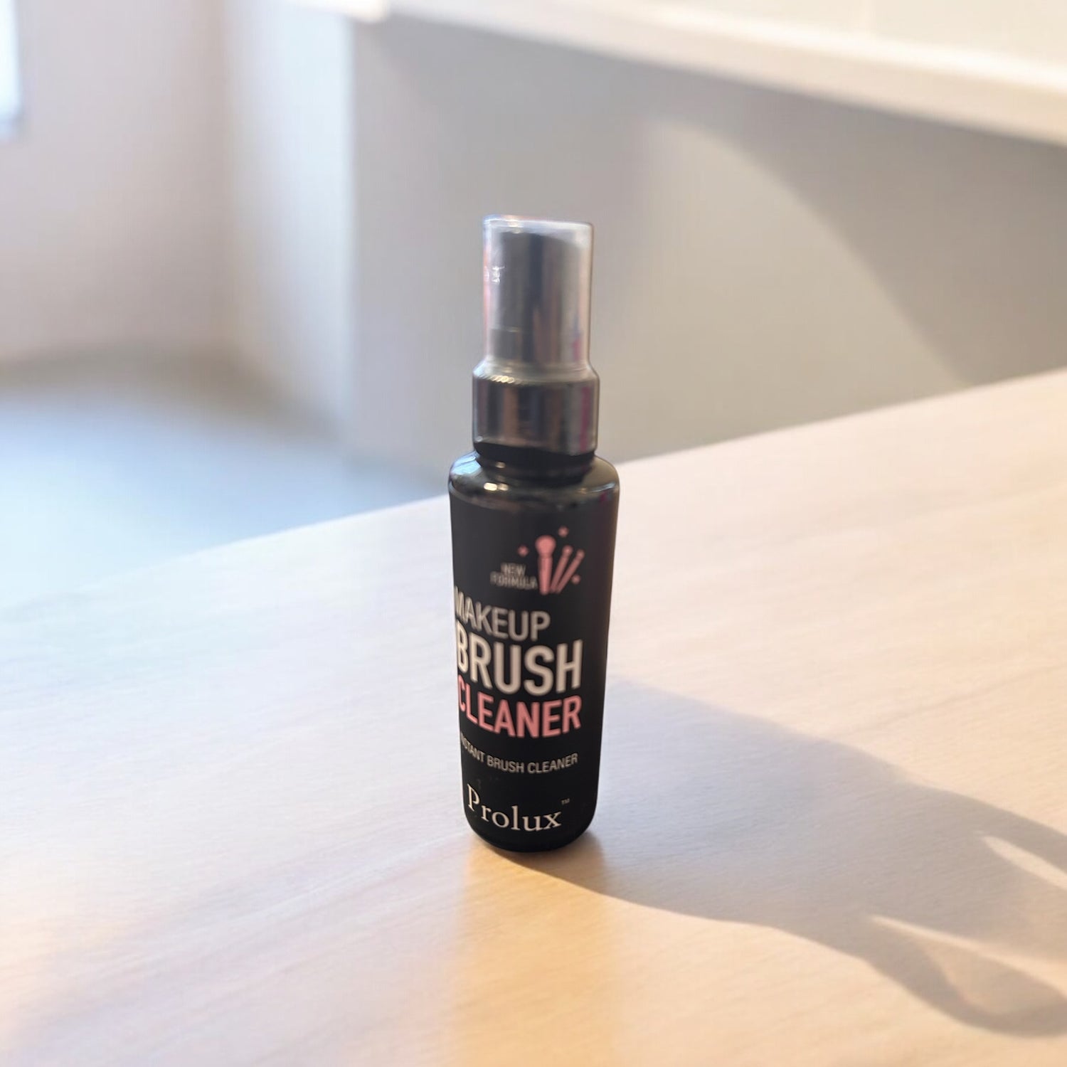 Make up brush cleaner