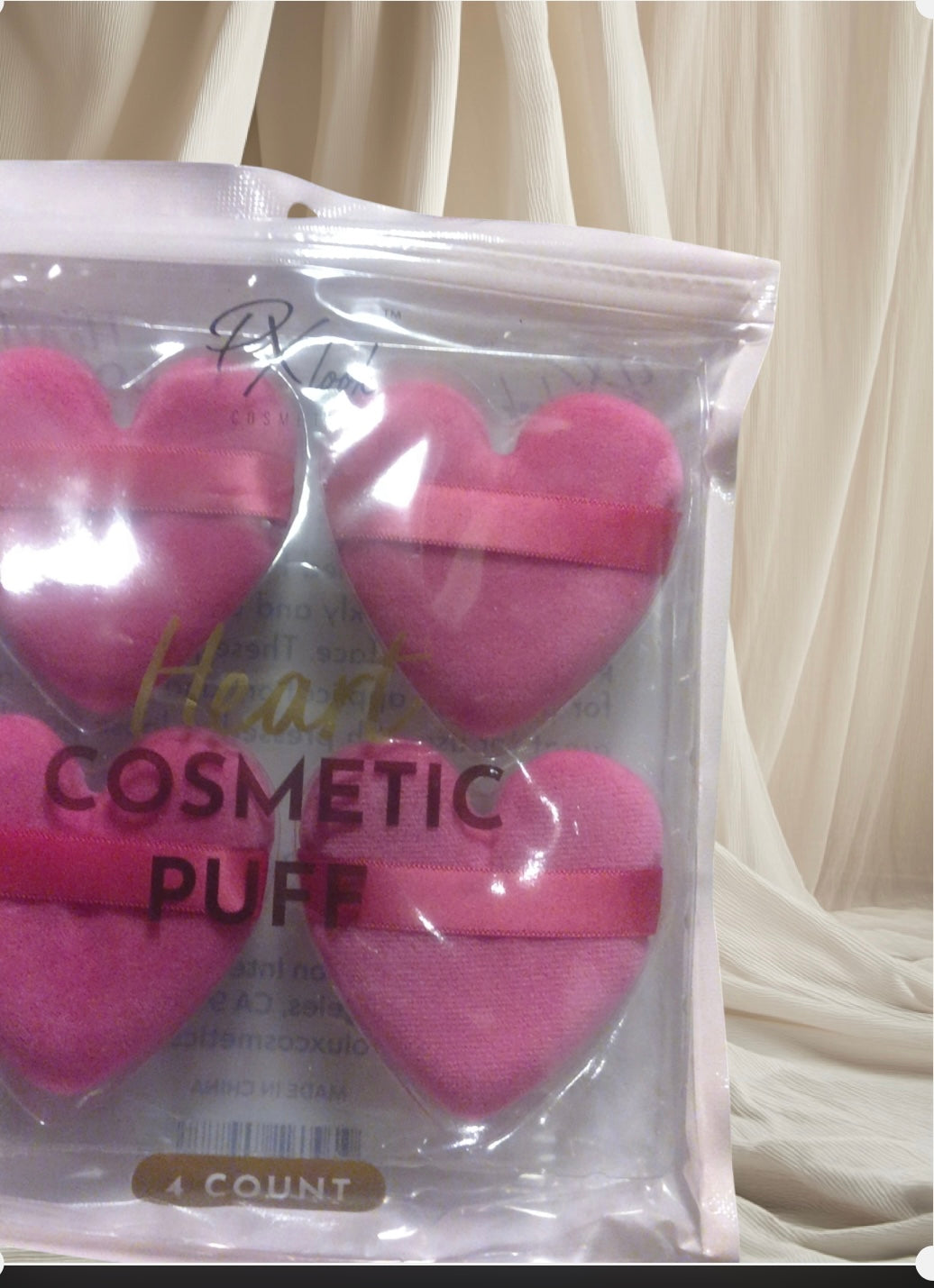 Cosmetics puff