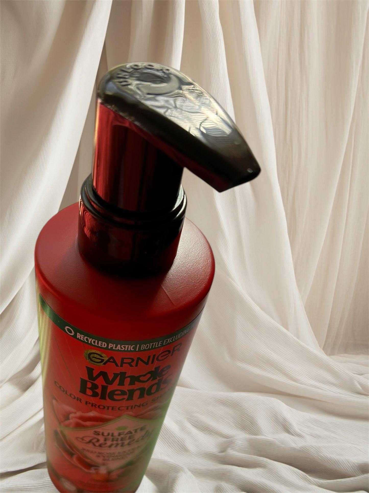 Garnier whole blends color protecting shampoo